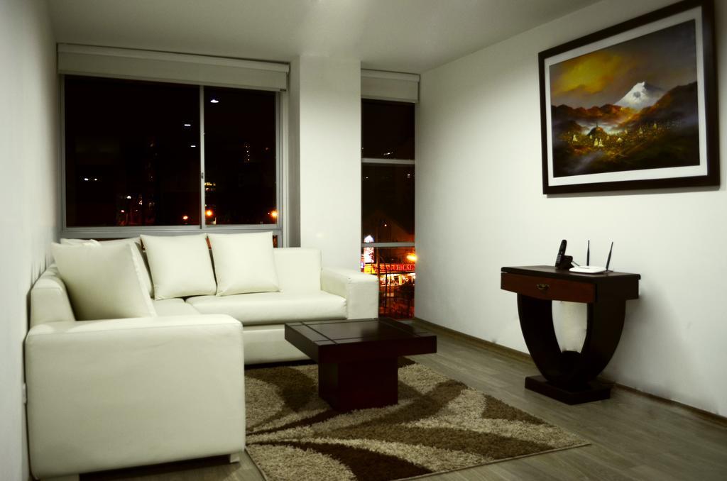 Itsahome Apartments - Torre Seis Quito Chambre photo