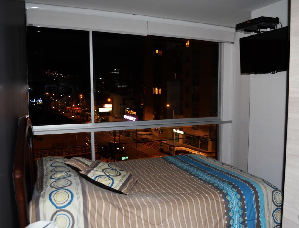 Itsahome Apartments - Torre Seis Quito Chambre photo