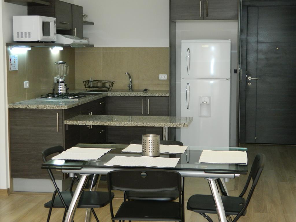 Itsahome Apartments - Torre Seis Quito Chambre photo