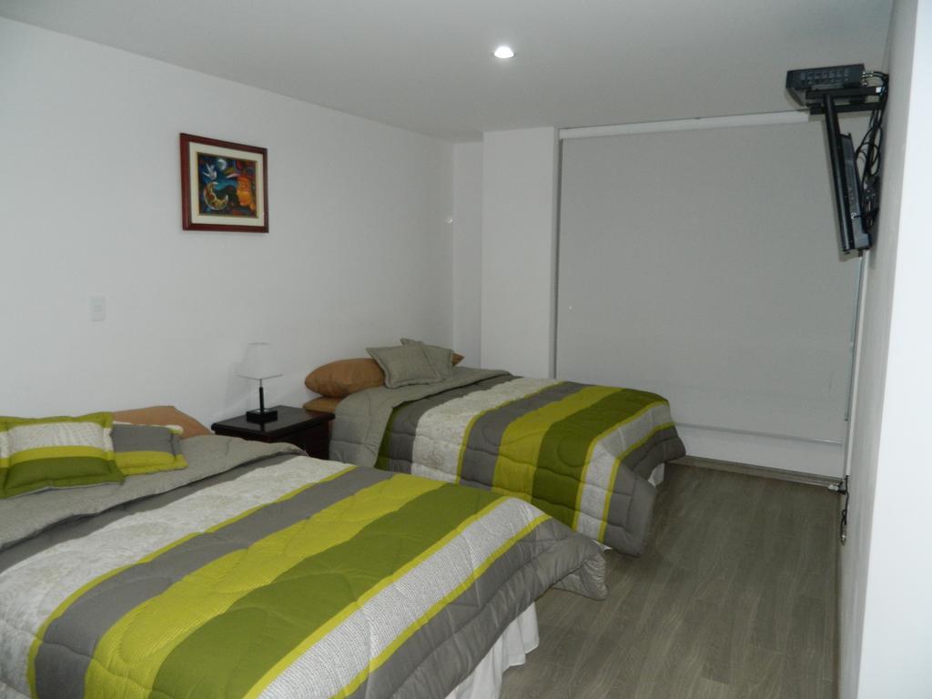 Itsahome Apartments - Torre Seis Quito Chambre photo